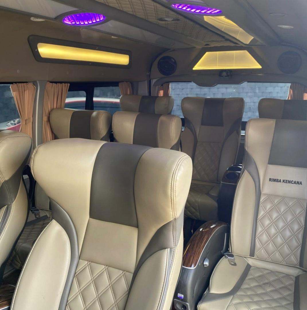 Armada Executive — armada PT Yossy Mandiri Travel
